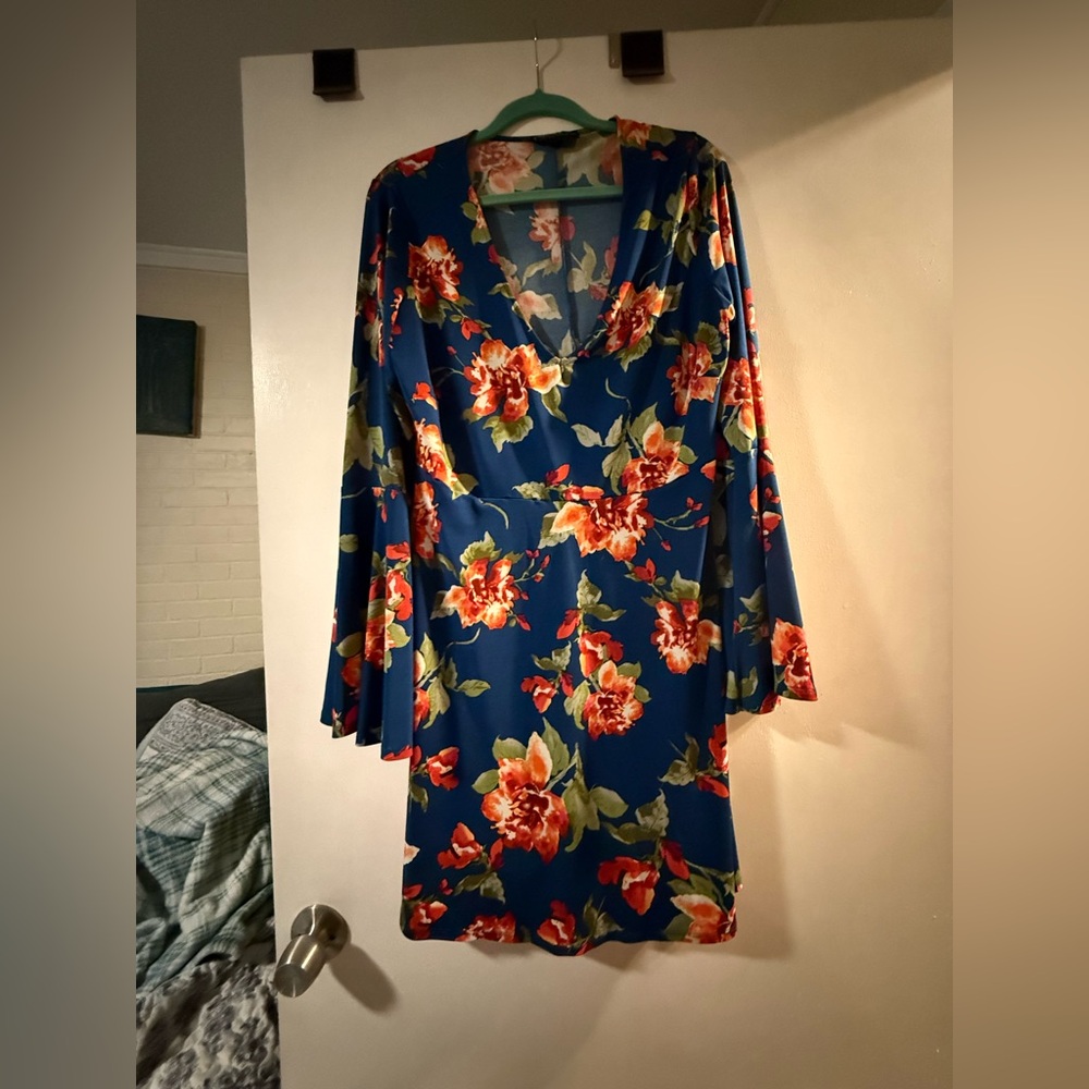 Forever 21 Blue Floral Mini Dress